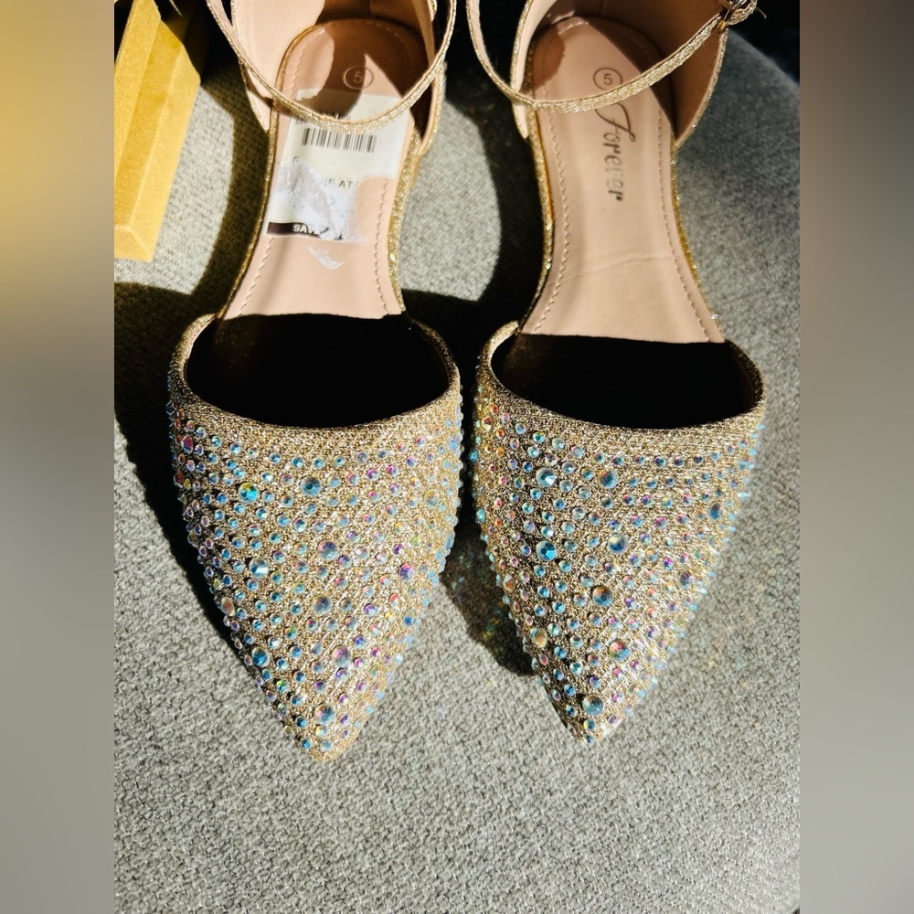 FREE rhinestone earrings with purchase of shoes, sz 5 rhinestone ballet flats - Picture 5 of 8